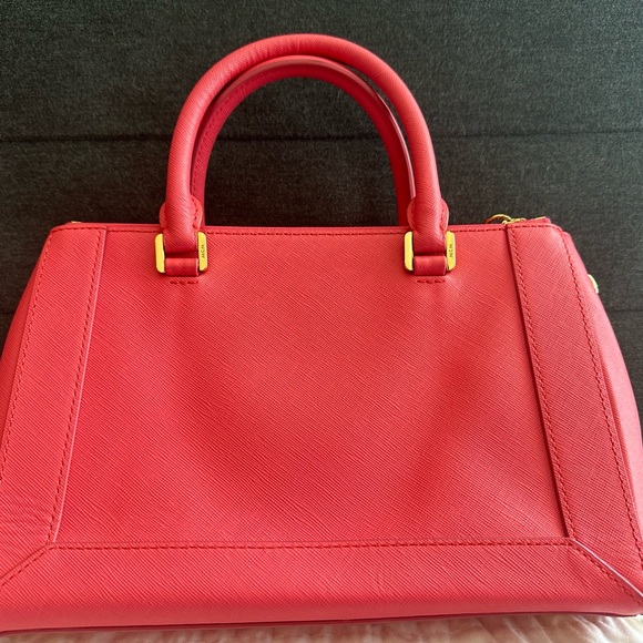 MCM pink Nuovo leather shoulder bag with crossbody strap. Authenic. - Picture 7 of 8